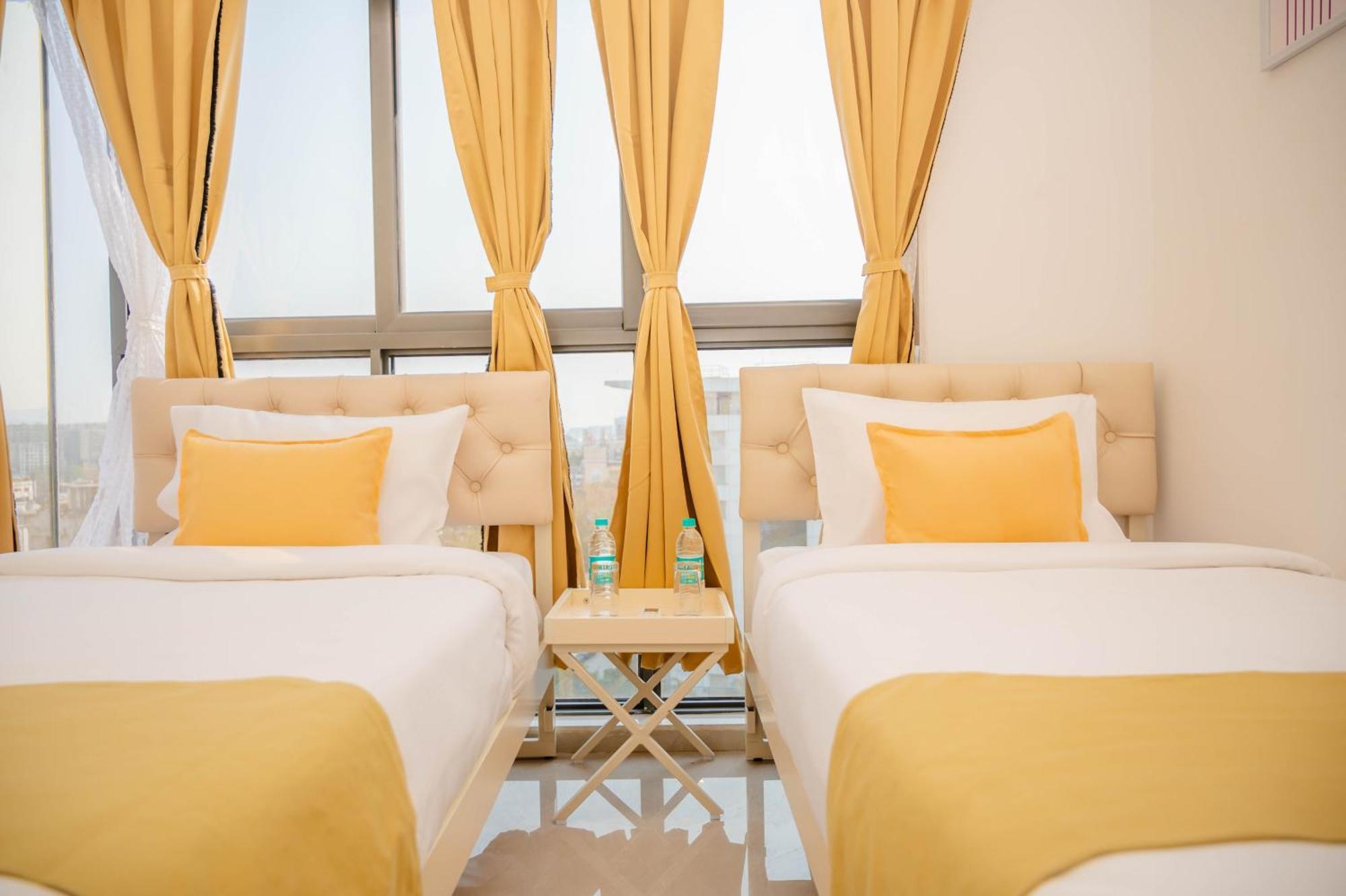 Z Bliss Suites, Bkc Bombay Exterior foto